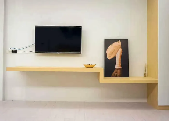 Gallery House *